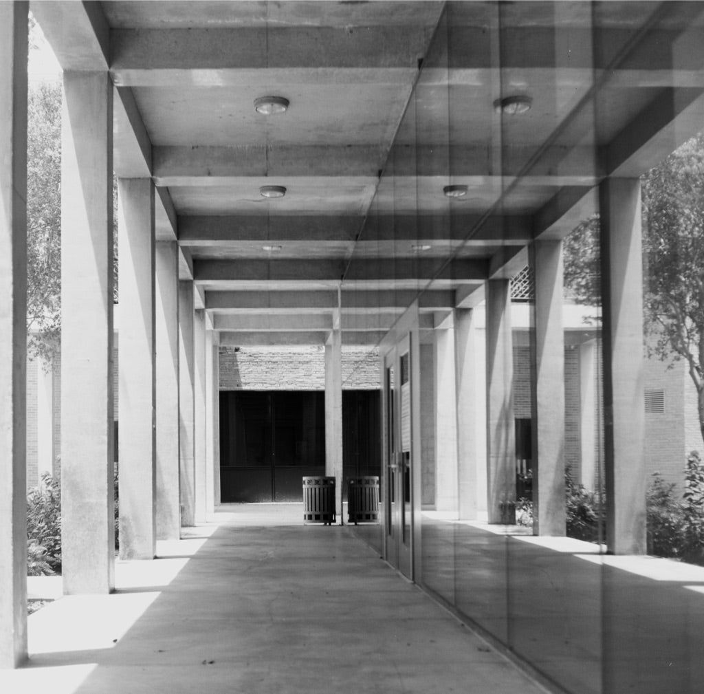 Fotos de muestra de la película Fujifilm Acros 100 II en blanco y negro.